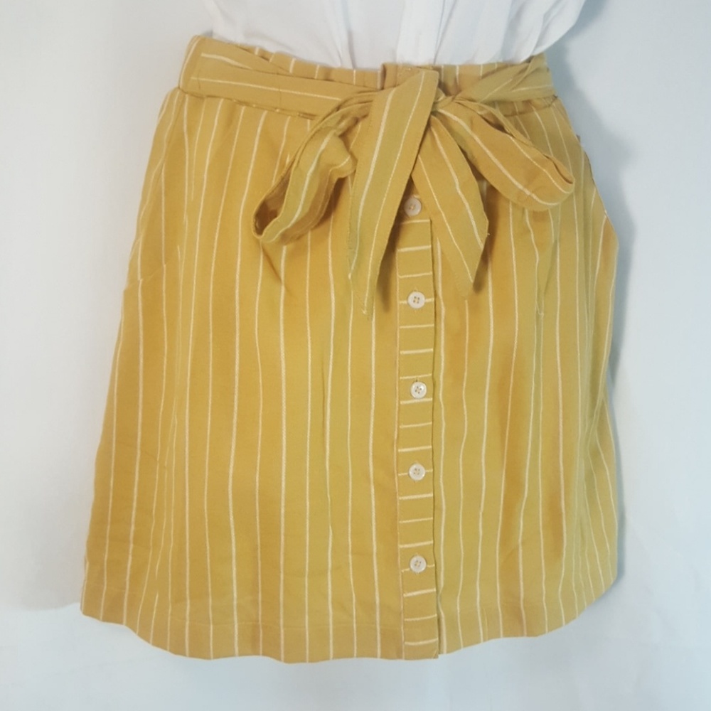 Women's mustard & white pin stripped skirt